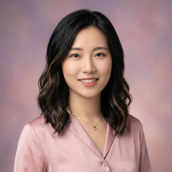 足交社区运营总监周暖暖